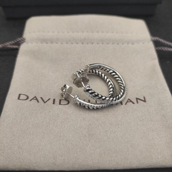 Hl76750David Yurman  纽线镶钻耳环。分色，银色，黄金色三款。 内径约2cm