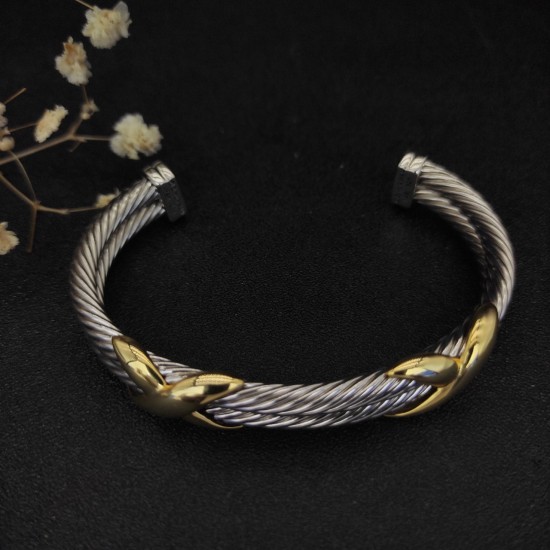 Hl54A30David Yurman 10mm双X手镯。建议适合佩戴的手围15-20cm编号DYSZ-020