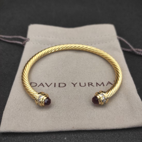 Hl76900David Yurman 5MM金色带钻红钻手镯。建议适合佩戴的手围15-20cm