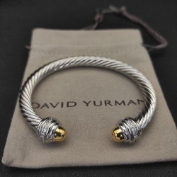 Hl76A20David Yurman 7mm带钻分色圆头手镯。建议适合佩戴的手围15-20cm