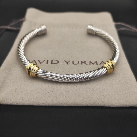 单配件Hl76900双配件Hl87A00David Yurman 5mm黑钻配件手镯。单配件和双配件两个款式。建议适合佩戴的手围15-20cm