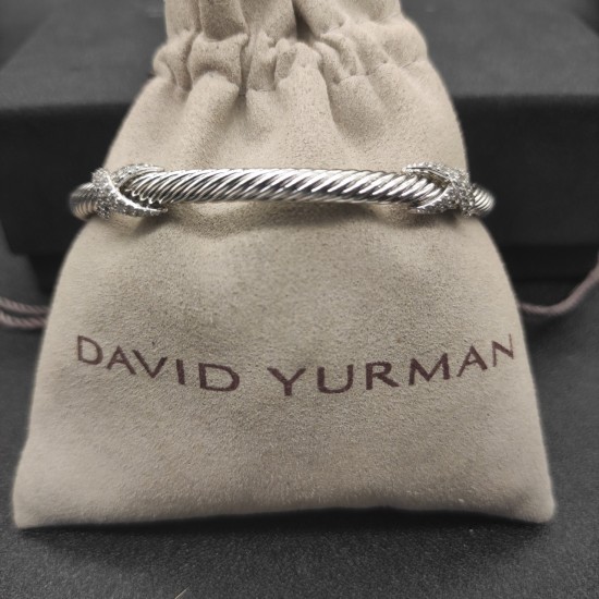 Hl75900David Yurman 4mm满钻X手镯。单X和双X两个款式。建议适合佩戴的手围15-20cm  单X手镯