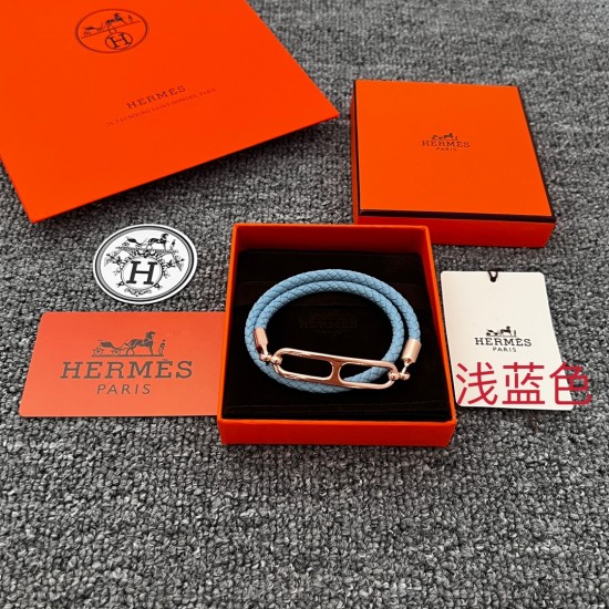 【JJ L800A90】2022新款 Roulis Double Tour Bracelet 双层皮手链 多种颜色可选，尺寸可制定，简约大方，高档时尚。