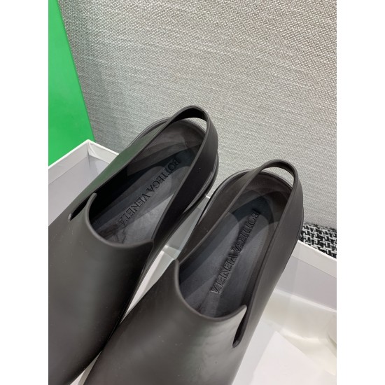 17123074 SIZE 35-40