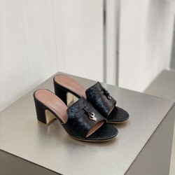 LP women sandals