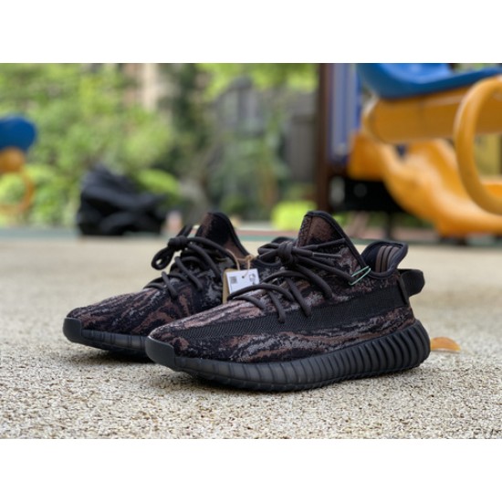 350v2黑条纹 纯原版巴斯夫 adidas Yeezy Boost 350 V2 “MX Rock”GW3774