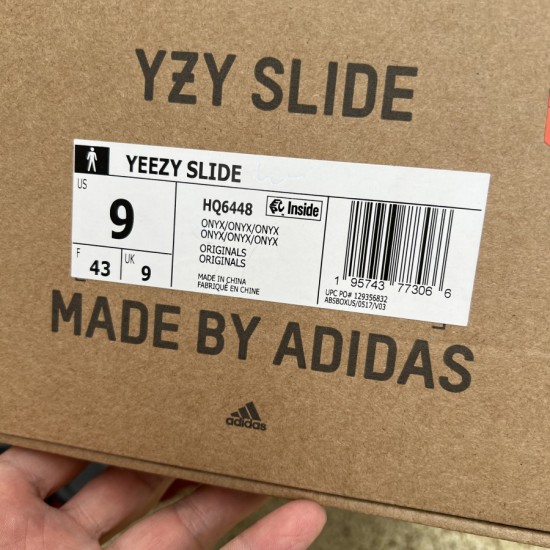 椰子拖鞋黑色 adidas Yeezy Slide “Onyx” hq6448