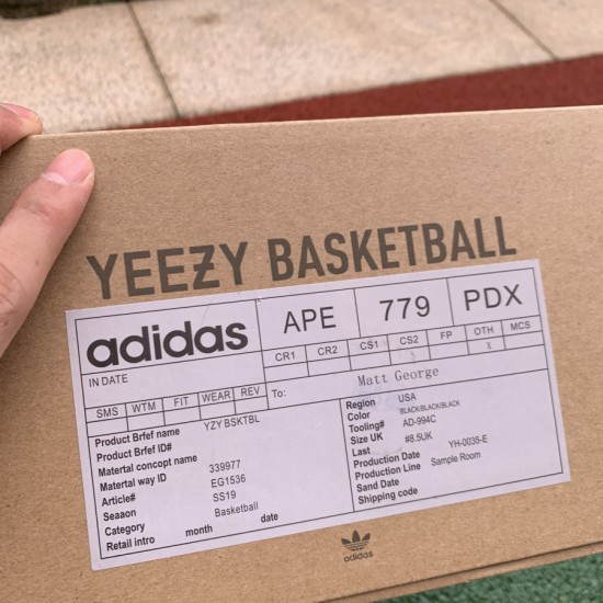 椰子篮球鞋 YEEZY BSKTBL 篮球鞋3M反光 椰子 黑灰银  EG1536 尺码：40-46