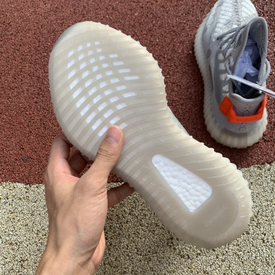 350v3尾灯水滴 Yeezy 350 V3 Runner 粉水滴鞋面夜光半透明橡胶覆盖，类似于水滴的流体轮廓，非常独特 依然Boost加持 FC9215