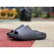 椰子拖鞋黑色 adidas Yeezy Slide “Onyx” hq6448