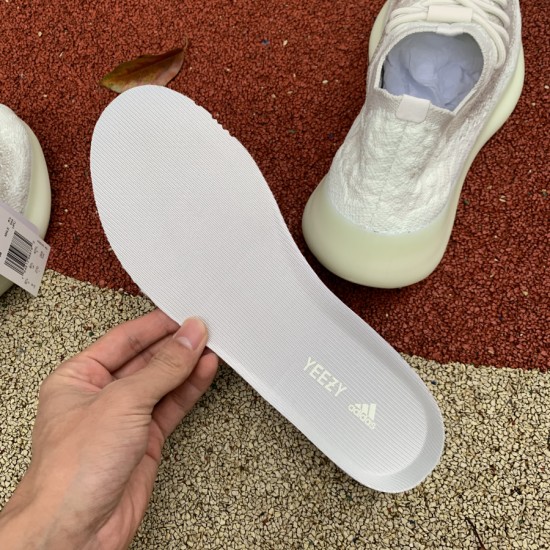 椰子380 纯白 夜光 Adidas Yeezy Boost 380纯白 灰白椰子 GZ8668