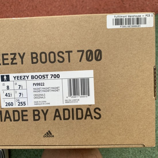 椰子700磁铁 og纯原版本 Adidas Yeezy Boost 700 Magnet 磁铁侃爷老爹鞋 FV9922 尺码：36-48