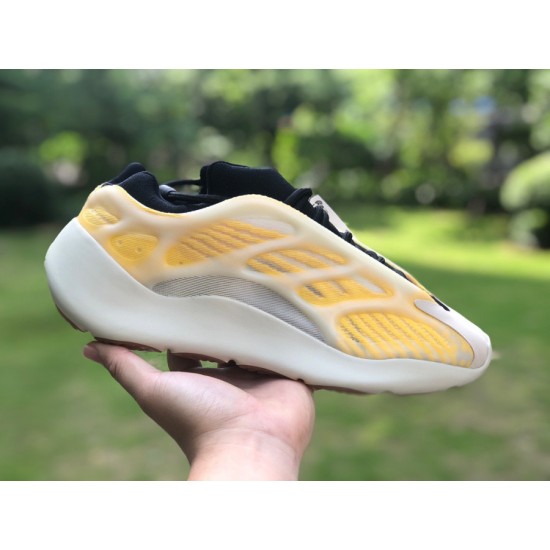 椰子700v3白黄 Adidas Yeezy 700 V3白黄 红花 夜光 椰子 跑步鞋 HP5425