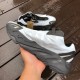 椰子700冰蓝黑 Adidas Yeezy 700 浅蓝冰蓝黑椰子反光复古老爹鞋 GZ0711