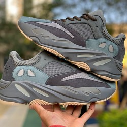 椰子700水鸭蓝 性价比版本 Adidas Yeezy 700 Boost 椰子700 青蓝水鸭蓝 Teal Blue 老爹鞋FW2499  尺码：36-47