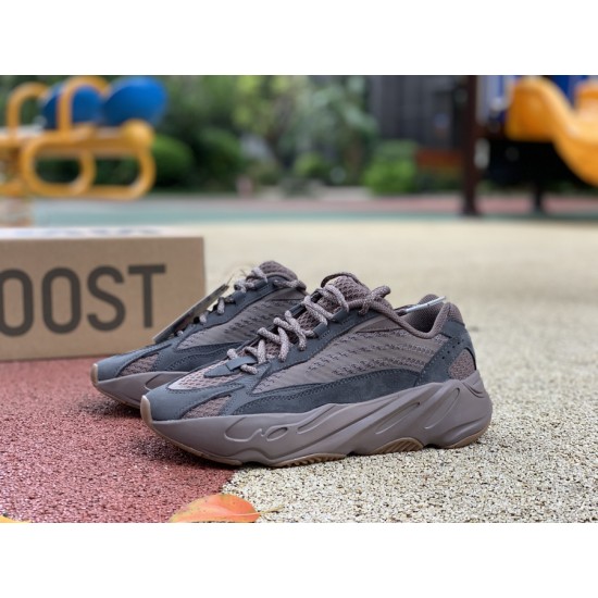 椰子700v2黑棕色 Adidas Yeezy Boost 700 V2 gz0724