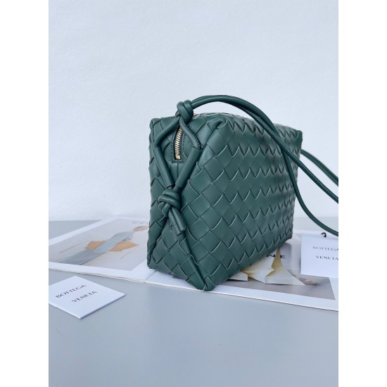 BOTTEGA VENETA Bag