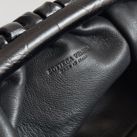 BOTTEGA VENETA BAG