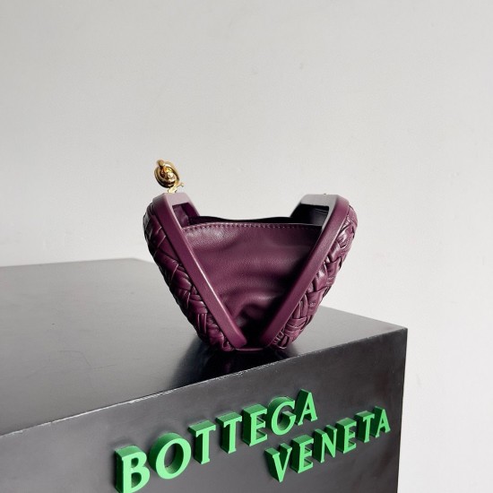 BOTTEGA VENETA BAG