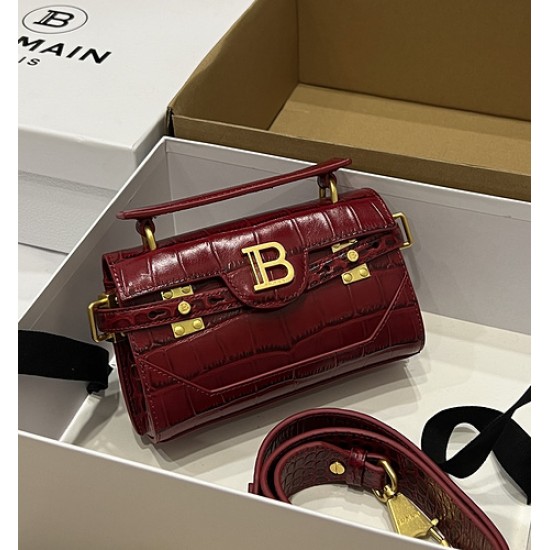 Balmain bag size:19*12*7.5