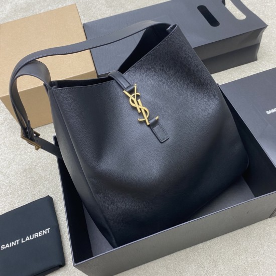 Yves Saint Laurent Bag D886720