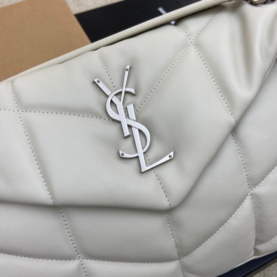 Yves Saint Laurent Bag D886700