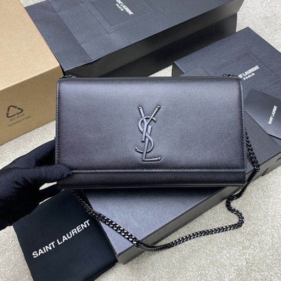 Yves Saint Laurent Bag  D886480