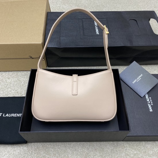 Yves Saint Laurent Bag D886550