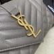 Yves Saint Laurent Bag D886530