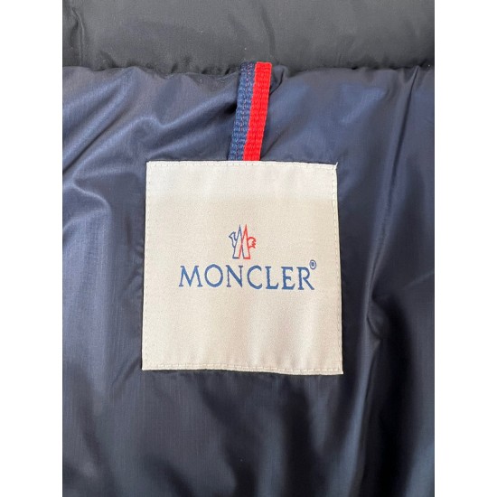 Moncler M041