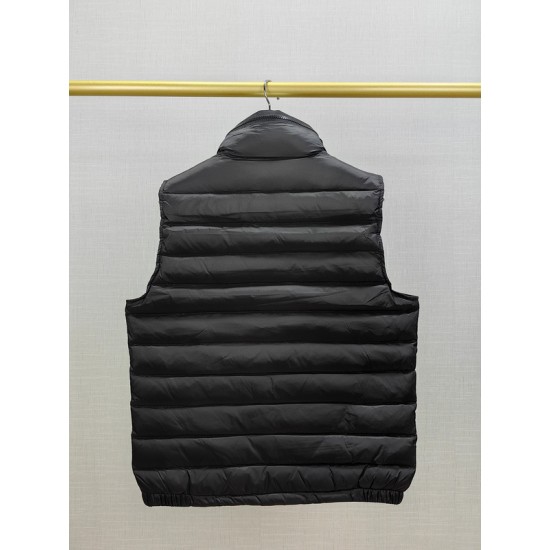 Moncler M098