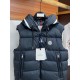 Moncler M008