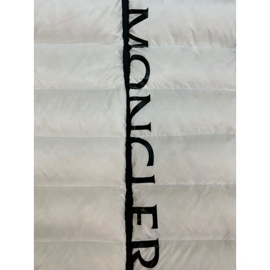 Moncler M094