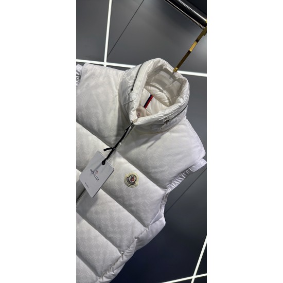 Moncler M095