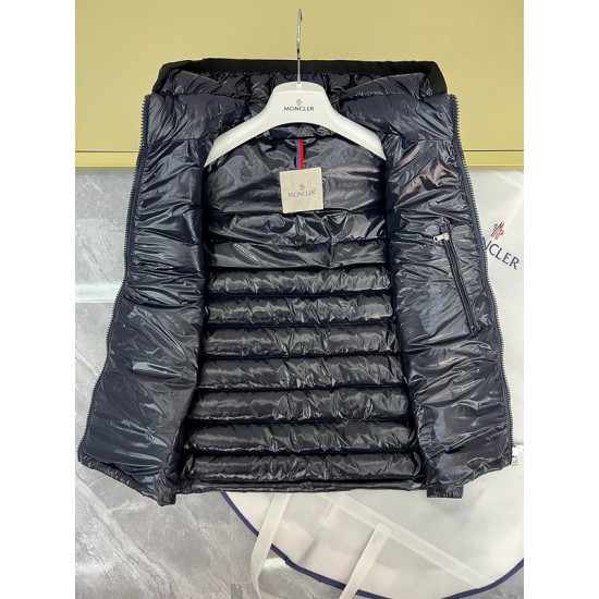 Moncler M035