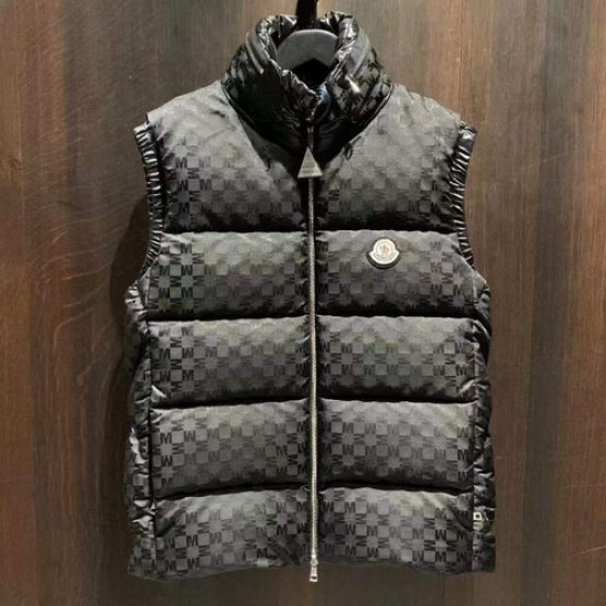 Moncler M095