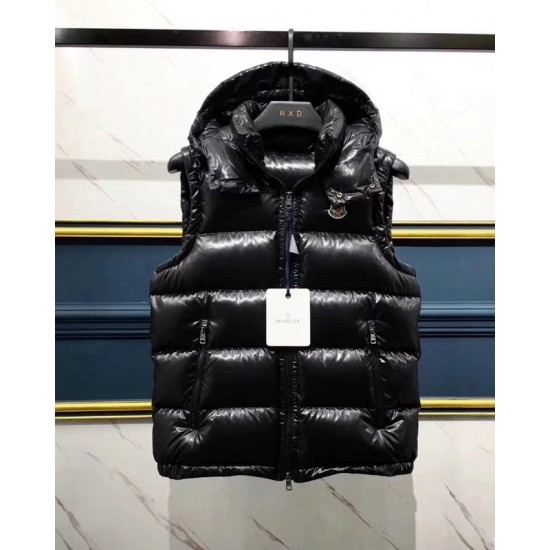 Moncler M023