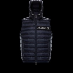 MONCLER LARUNS