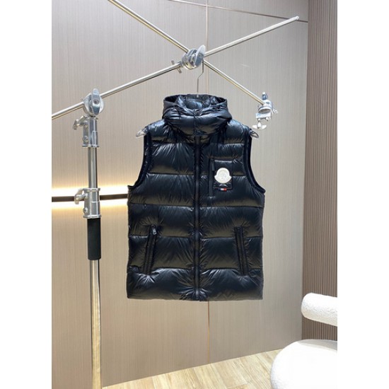 Moncler M097