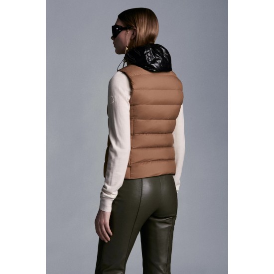 MOCNLER VESTS Ghany