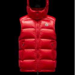 MONCLER Bormes Vest