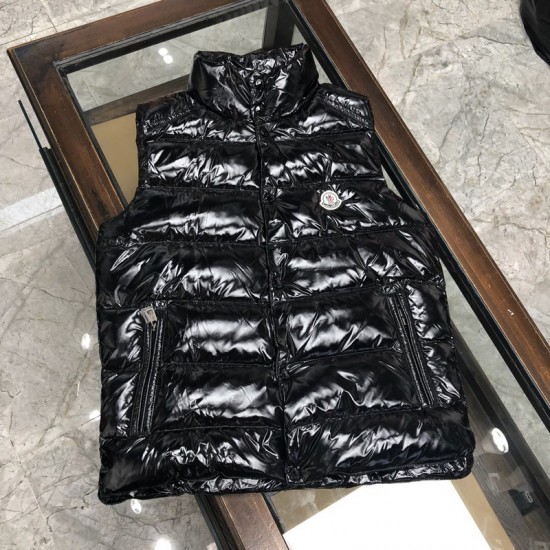 Moncler M024