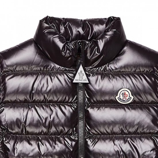 Moncler M079