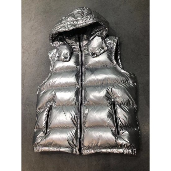 Moncler M023