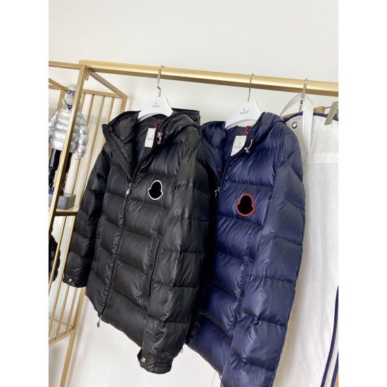 MONCLER SASSIERE