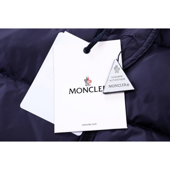 MONCLER16