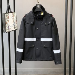 MONCLER12