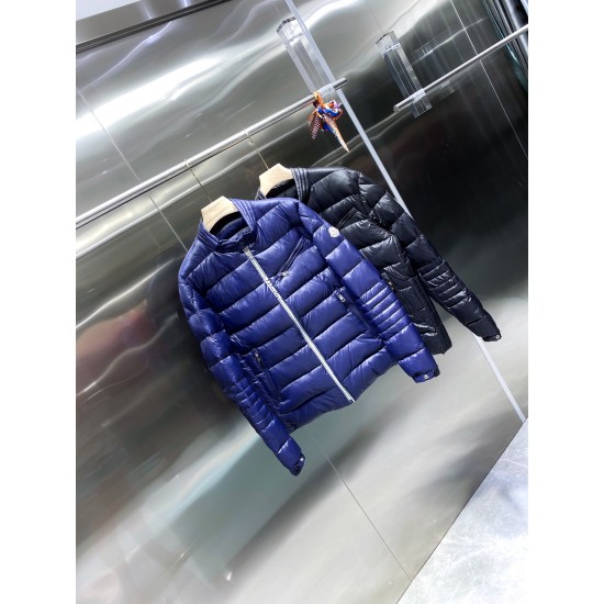 MONCLER  Berriat