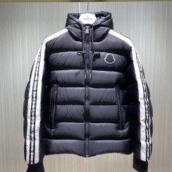 Moncler Stellaire