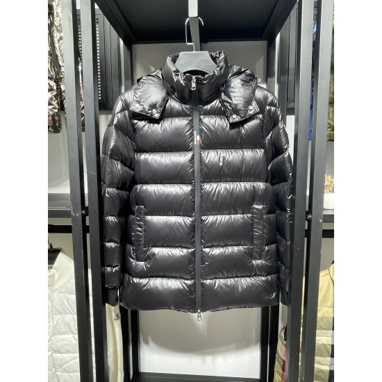 MONCLER 8